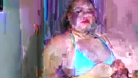 Ava online show from March 9, 2026, 8:24 pm