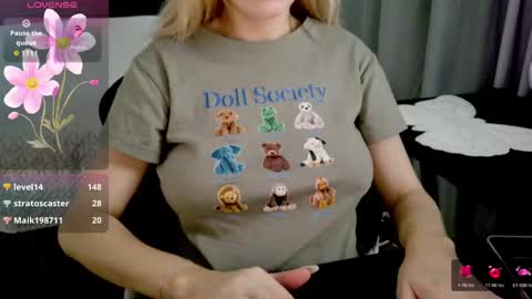 Snapshot of sinful_kittyy chatting on May 11, 2026, 4:04 pm Kate online show from May 11, 2026, 4:04 pm