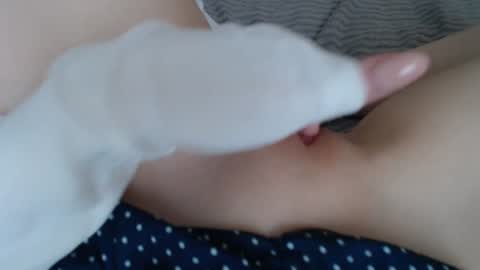 Snapshot of single_fox_4u chatting on November 4, 2025, 8:02 am Lina online show from November 4, 2025, 8:02 am