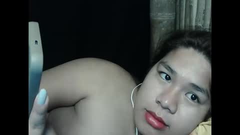 singleheart05 online show from May 16, 2026, 12:07 am