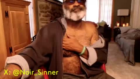 Snapshot of sinnernoir chatting on September 13, 2025, 11:21 am My Name Is..............................John online show from September 13, 2025, 11:21 am