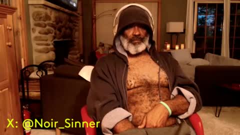 Snapshot of sinnernoir chatting on September 13, 2025, 11:26 pm My Name Is..............................John online show from September 13, 2025, 11:26 pm