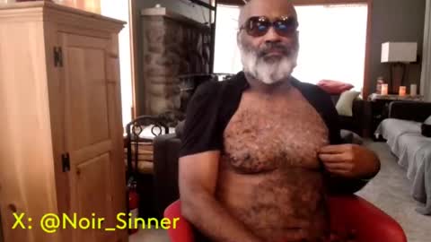 Snapshot of sinnernoir chatting on September 21, 2025, 2:29 pm My Name Is..............................John online show from September 21, 2025, 2:29 pm