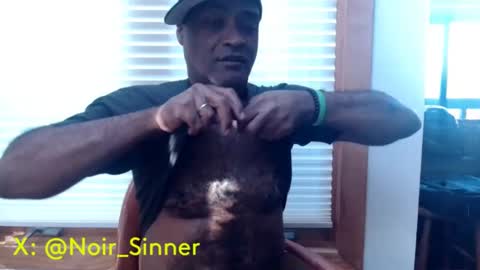 Snapshot of sinnernoir chatting on October 1, 2025, 8:04 pm My Name Is..............................John online show from October 1, 2025, 8:04 pm