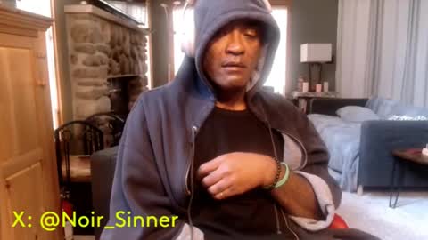 Snapshot of sinnernoir chatting on October 12, 2025, 2:16 pm My Name Is..............................John online show from October 12, 2025, 2:16 pm