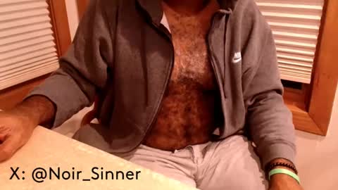 Snapshot of sinnernoir chatting on November 15, 2025, 9:50 am My Name Is..............................John online show from November 15, 2025, 9:50 am