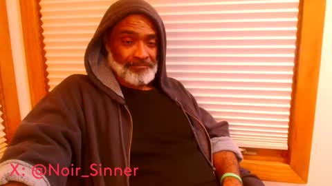 Snapshot of sinnernoir chatting on January 11, 2026, 6:18 am My Name Is..............................John online show from January 11, 2026, 6:18 am