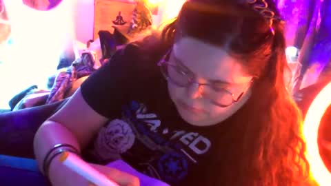 Siofra online show from September 23, 2025, 1:14 pm