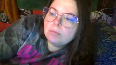 Siofra online show from October 23, 2025, 2:27 pm