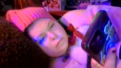 Siofra online show from January 9, 2026, 1:52 am