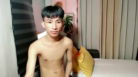 siomairiceee online show from November 8, 2025, 8:03 am