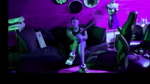 Snapshot of siphonophorslaysstrings chatting on February 24, 2026, 3:48 am Unbridledfuckingcrazy online show from February 24, 2026, 3:48 am