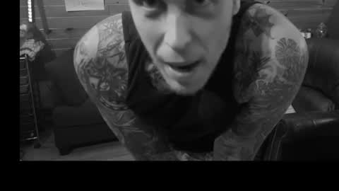 Snapshot of siphonophorslaysstrings chatting on March 13, 2026, 1:34 am Unbridledfuckingcrazy online show from March 13, 2026, 1:34 am