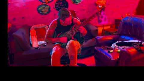 Snapshot of siphonophorslaysstrings chatting on April 2, 2026, 1:03 am Unbridledfuckingcrazy online show from April 2, 2026, 1:03 am