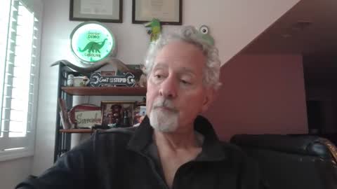 Snapshot of sir_lust_alot chatting on April 19, 2026, 11:53 am Don Roberto online show from April 19, 2026, 11:53 am