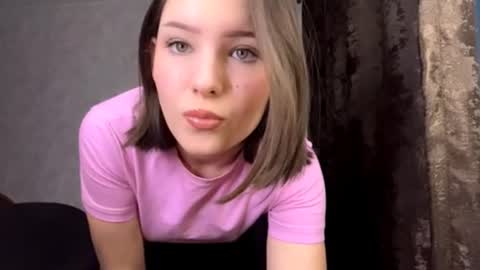 Snapshot of sirenapen chatting on February 6, 2026, 12:15 am Aurora online show from February 6, 2026, 12:15 am