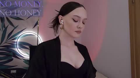 Goddess Sirena online show from March 12, 2026, 12:39 am