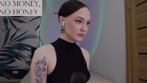 Goddess Sirena online show from July 21, 2026, 10:45 pm