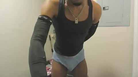 Snapshot of sirenofsin2002 chatting on January 25, 2025, 2:36 pm sirenofsin2002 online show from January 25, 2025, 2:36 pm