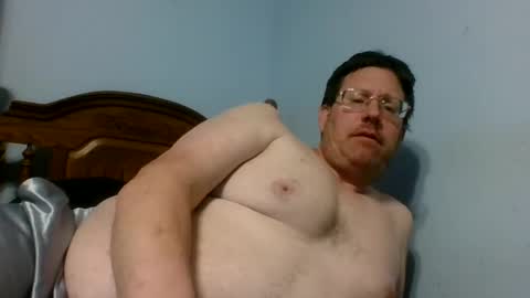 Snapshot of sirpatrickx chatting on November 9, 2025, 2:43 am sirpatrickx online show from November 9, 2025, 2:43 am