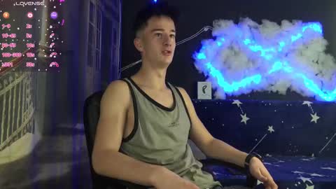 Snapshot of sirreedy chatting on November 29, 2025, 4:04 am SirReedy online show from November 29, 2025, 4:04 am