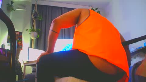 RESPONDS WELL TO ... online show from November 20, 2025, 1:44 pm