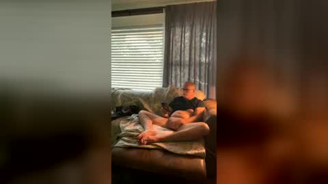 sissyexposed69 online show from June 30, 2026, 1:06 am