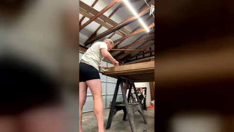 SissyMiles online show from April 5, 2026, 6:10 am