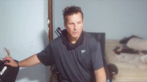 Snapshot of sizzzlenomics chatting on October 25, 2025, 10:34 am SIZZZLENOMICS online show from October 25, 2025, 10:34 am