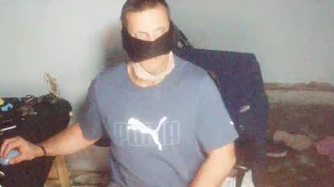 Snapshot of sizzzlenomics chatting on November 18, 2025, 6:07 am SIZZZLENOMICS online show from November 18, 2025, 6:07 am