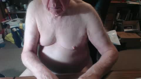 Snapshot of sjbottomboi chatting on September 23, 2025, 3:04 pm sjbottomboi online show from September 23, 2025, 3:04 pm