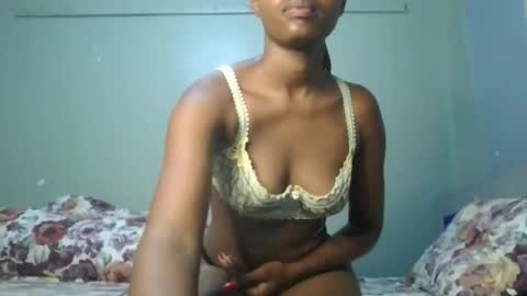 Snapshot of skarletblue chatting on October 10, 2025, 1:26 am Skarlet online show from October 10, 2025, 1:26 am