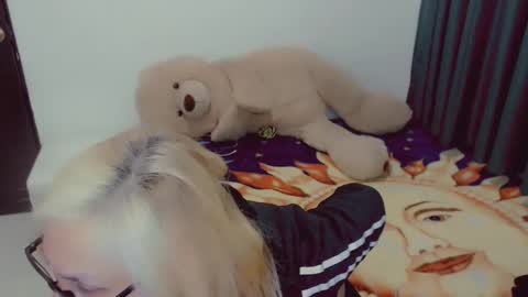 Arlett online show from March 13, 2026, 11:17 am