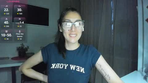 skarlett online show from May 17, 2026, 12:52 am