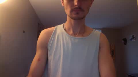 Snapshot of skater_v2 chatting on September 9, 2025, 10:09 pm Christopher online show from September 9, 2025, 10:09 pm