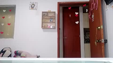 skay0 online show from April 15, 2026, 8:31 pm