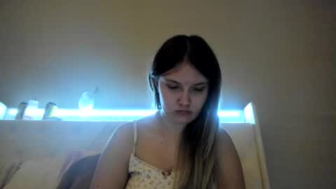 Snapshot of skiimaskabby chatting on January 12, 2026, 2:50 am skiimaskabby online show from January 12, 2026, 2:50 am