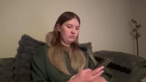 Snapshot of skiimaskabby chatting on January 15, 2026, 5:23 am skiimaskabby online show from January 15, 2026, 5:23 am