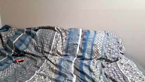 Snapshot of skiniminitits chatting on February 18, 2026, 3:24 am Skiniminitits online show from February 18, 2026, 3:24 am