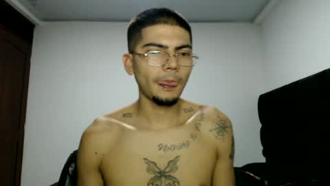 Snapshot of skinny_badboy chatting on July 9, 2026, 1:09 am E R O S online show from July 9, 2026, 1:09 am