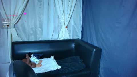 Snapshot of skinny_emily chatting on July 15, 2026, 10:26 pm Emily Rojas online show from July 15, 2026, 10:26 pm