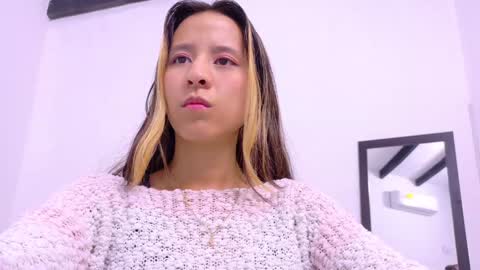 skinny_hottie18 online show from January 4, 2025, 1:21 pm