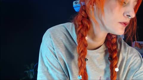 Snapshot of skinny_raven chatting on October 7, 2025, 3:20 pm Marion online show from October 7, 2025, 3:20 pm