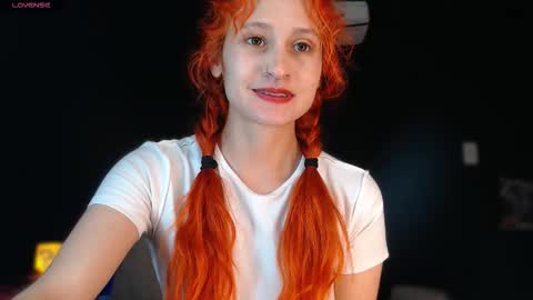 Snapshot of skinny_raven chatting on January 7, 2026, 11:40 pm Marion online show from January 7, 2026, 11:40 pm