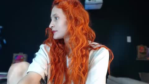 Snapshot of skinny_raven chatting on January 12, 2026, 4:45 pm Marion online show from January 12, 2026, 4:45 pm