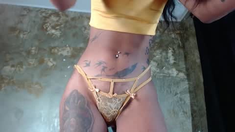 Snapshot of skinny_yizz chatting on December 22, 2024, 10:04 pm Only Pvt online show from December 22, 2024, 10:04 pm