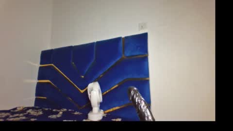 skinnyasssexyboobs online show from February 19, 2026, 7:10 pm