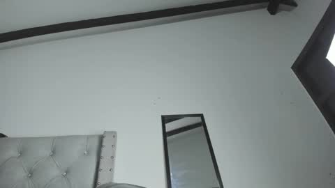 skinnydevil1 online show from February 18, 2026, 3:13 am