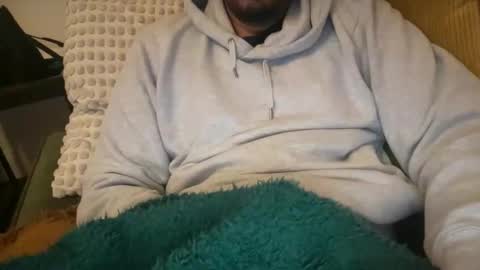 skinnyguyfun online show from May 4, 2026, 11:34 pm