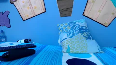 Snapshot of skinnykalitzo18 chatting on September 24, 2025, 8:39 am skinny online show from September 24, 2025, 8:39 am